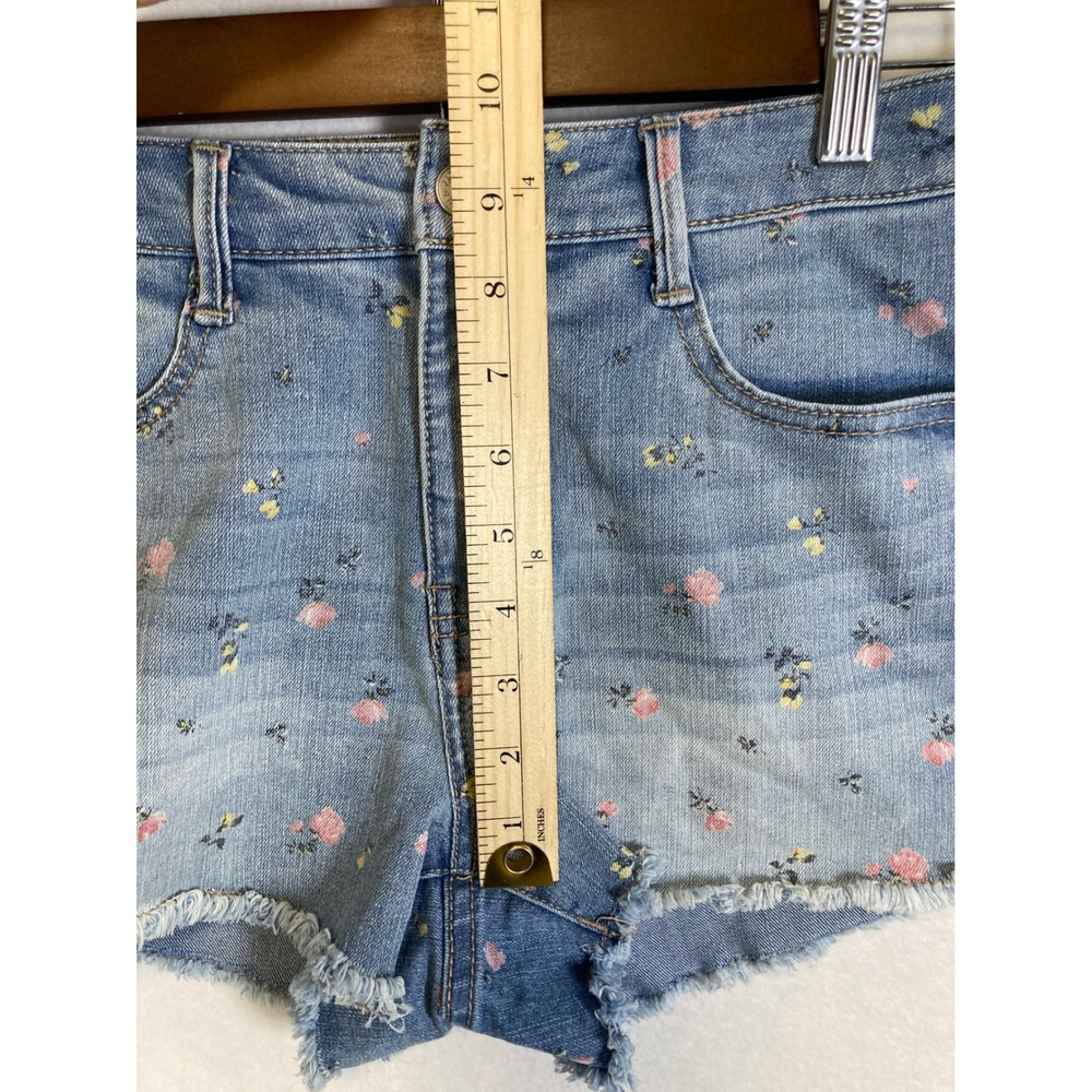 Cottagecore Floral Denim Shorts Womens 4 Blue Light Wash High Rise Raw Hem Boho - Picture 6 of 8
